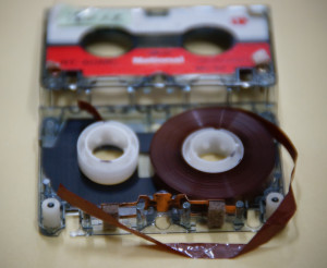マイクロカセットテープ修理前