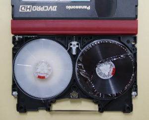 Panasonic DVCPRO HDテープ修理前